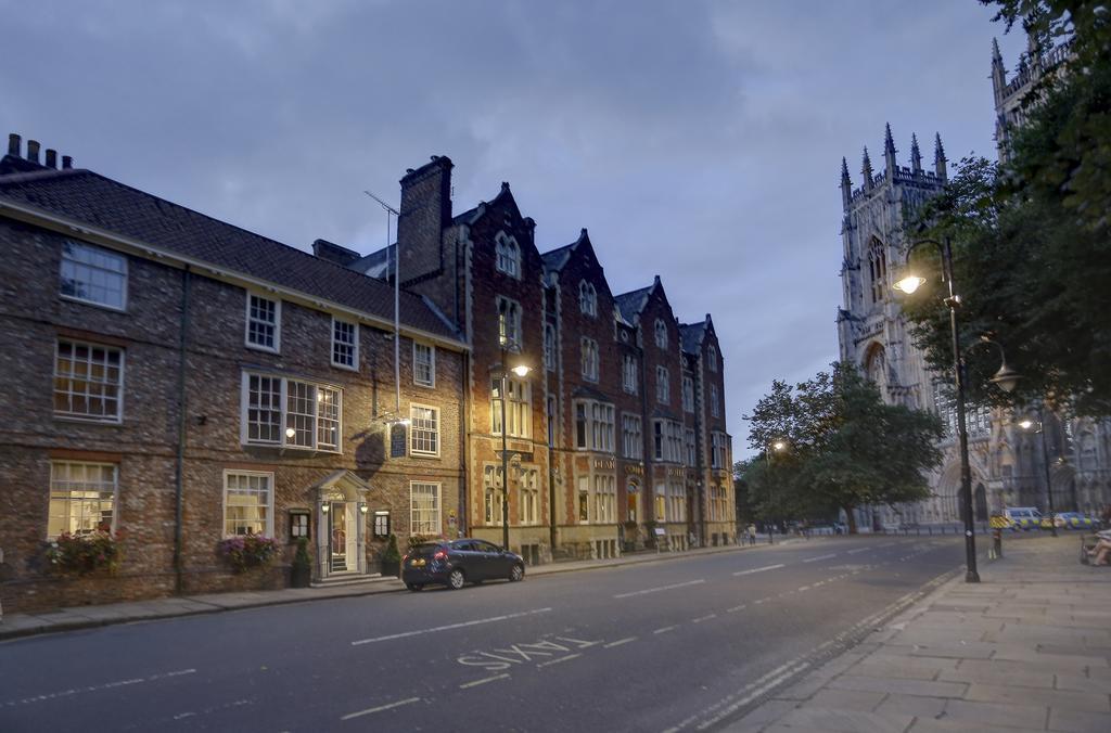 The Dean Court Hotel York Kültér fotó