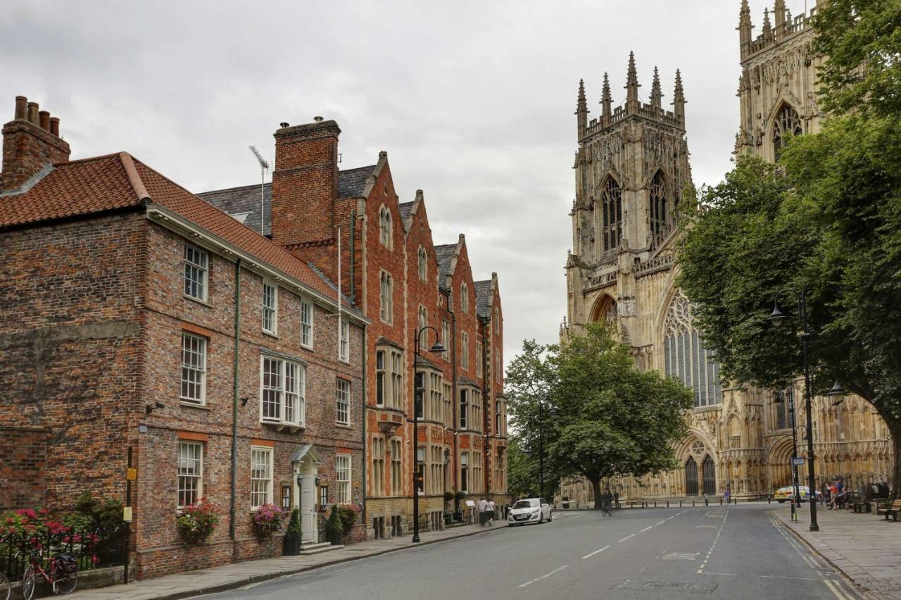 The Dean Court Hotel York Kültér fotó